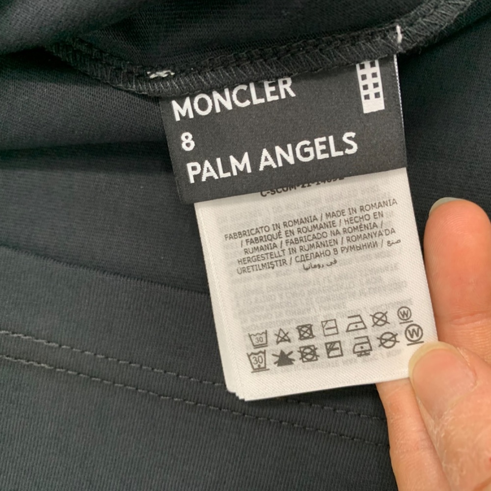 Moncler - Picture 4 of 4